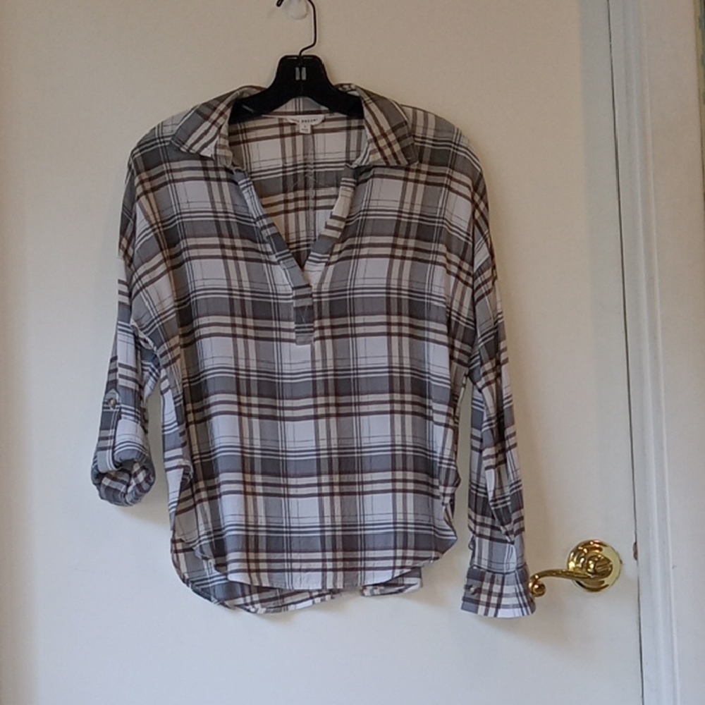 Blu Pepper Plaid Women's Top - Gray and White Size S